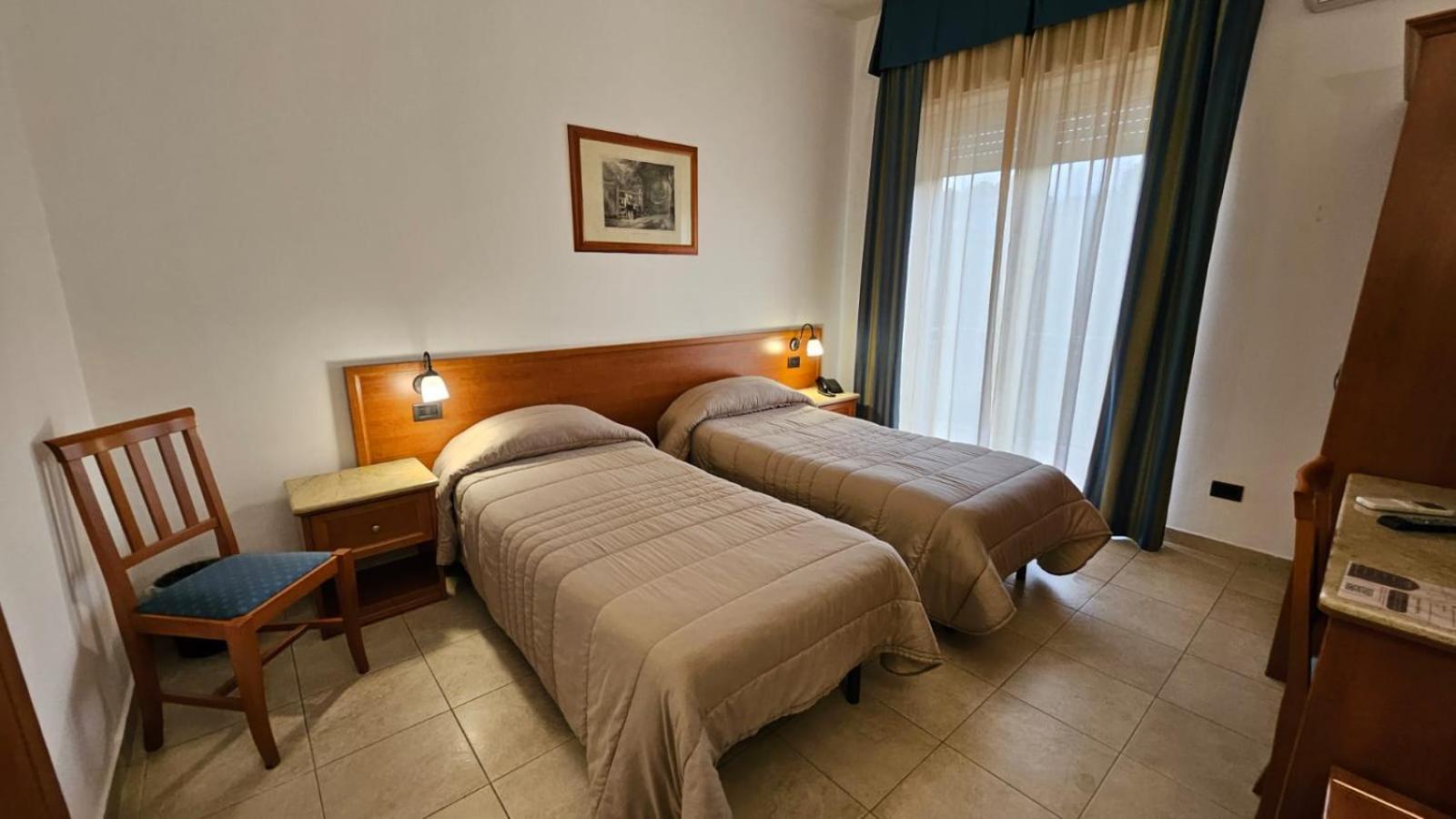 Gh Hotel Piazza Armerina Esterno foto